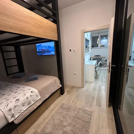 Appartement Lelo Sunset Spa, Romantic Garden With Private Jacuzzi Zadar