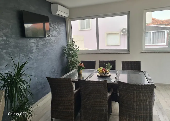 Lelo Sunset Spa * זאדאר