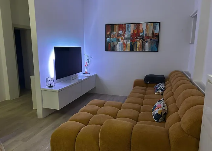 Lelo Sunset Spa, Romantic Garden With Private Jacuzzi Apartment *