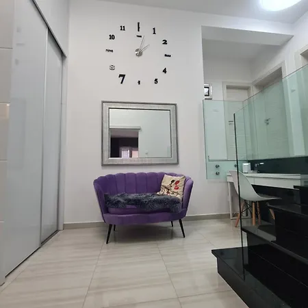 Lelo With Jacuzzi And Free Parking