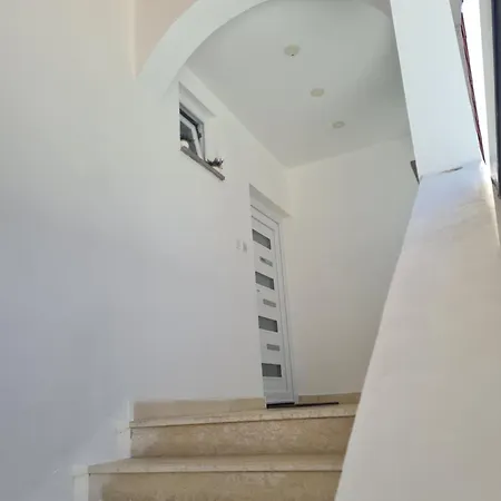 Lelo With Jacuzzi And Free Parking Zadar