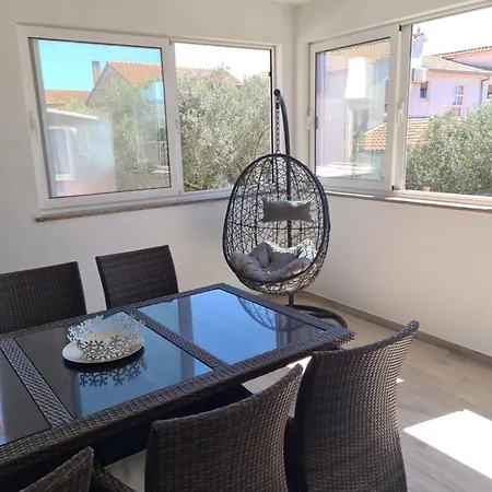 Apartment Lelo With Jacuzzi And Free Parking Zadar